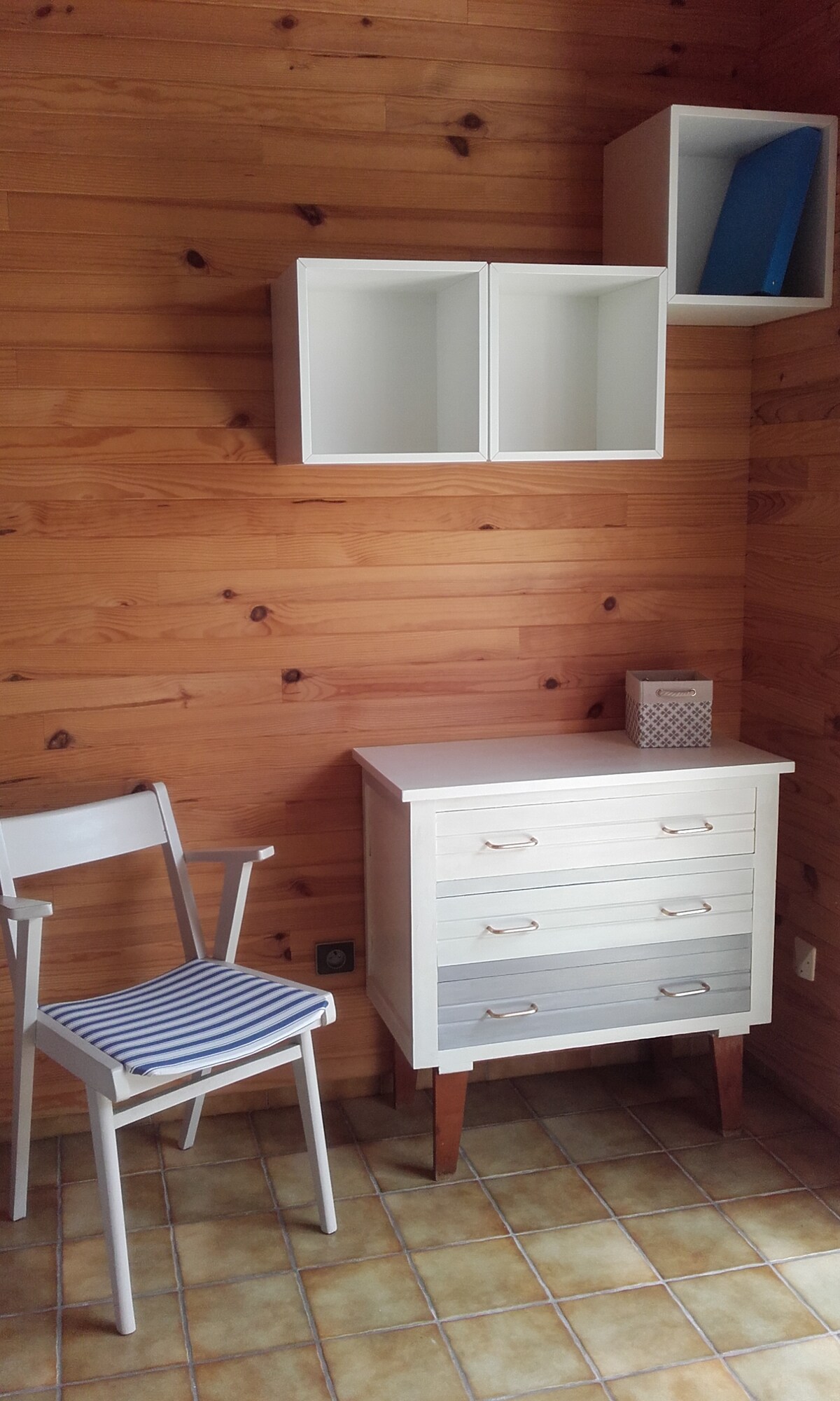 مخزن غرفة النوم.