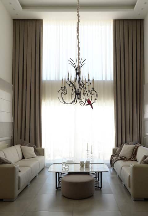 Luxury Villa in Tilal Faqra