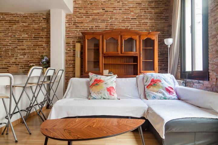 Bcn-rentals apartament 4, Just7-10 min. to Ramblas