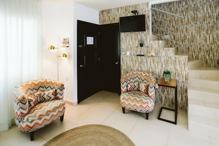 Stylish House W/car. 7min From Beach - Playa del Carmen