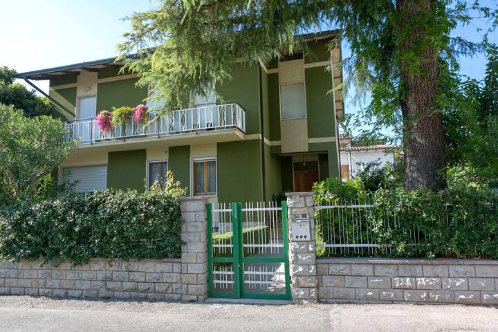 Entire home with 1 bedrooms in Assisi - Appartamento Enjoy Santa Maria degli Angeli Assisi