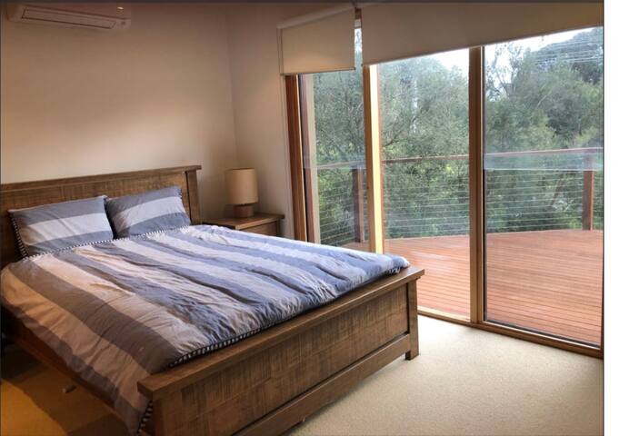 sweet bay retreat gallery image 2