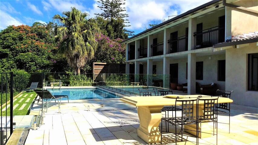 Bruno’s Hinterland Home