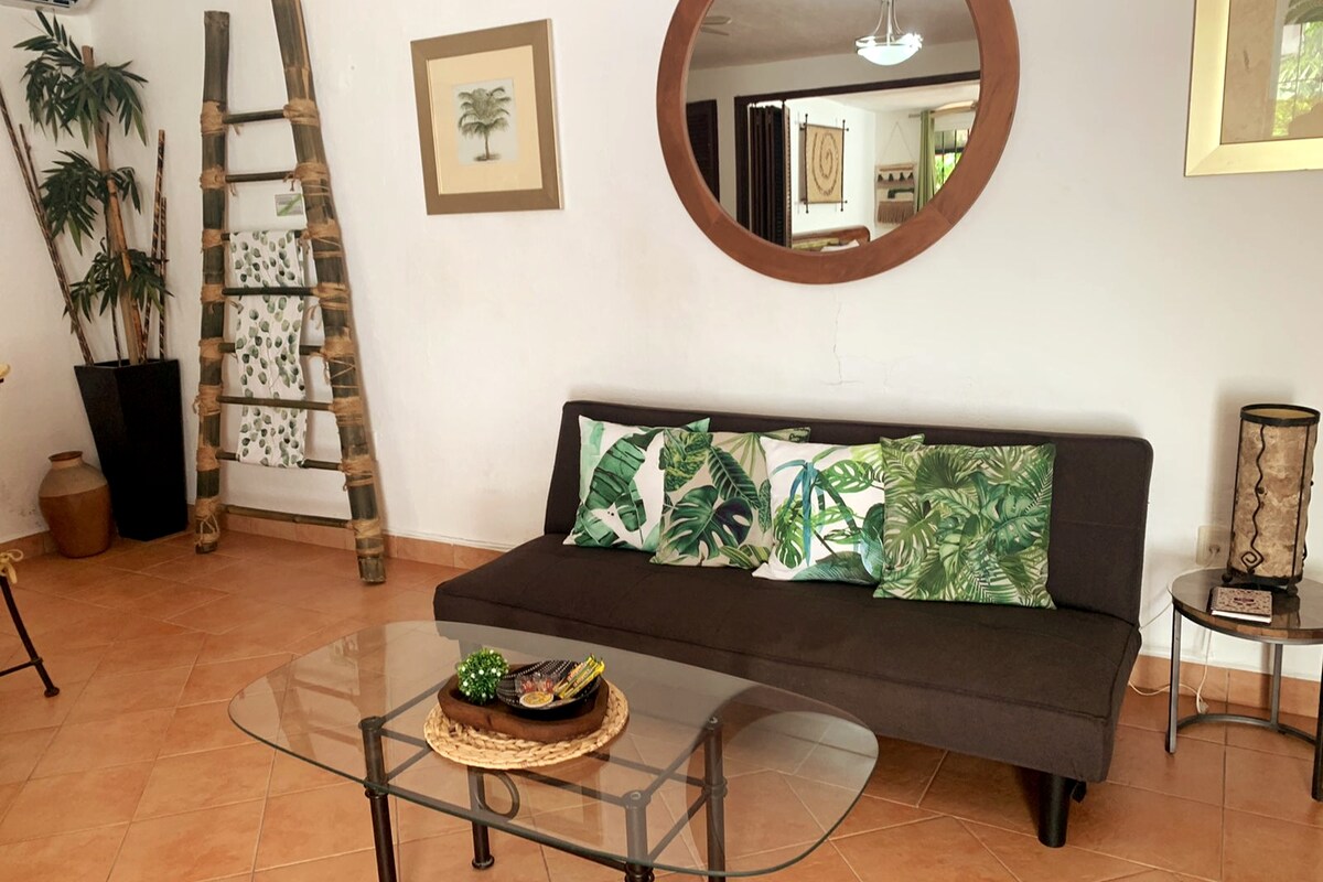 Propiedad de Airbnb exitosa: Downtown Cancun apartment with Cocktail Pool en Supermanzana 4