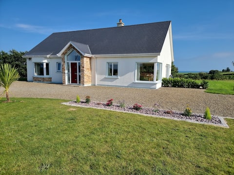 Tinnaberna-View - Cosy Bungalow close to Beach