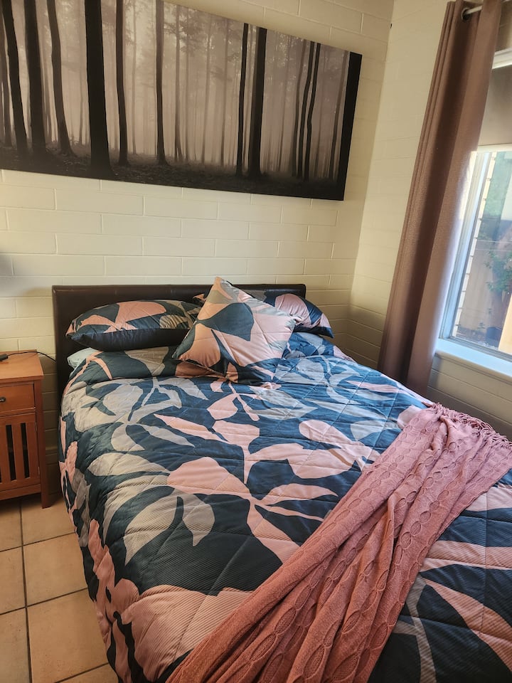 Საძინებელი 2 ორადგილიანი საწოლი