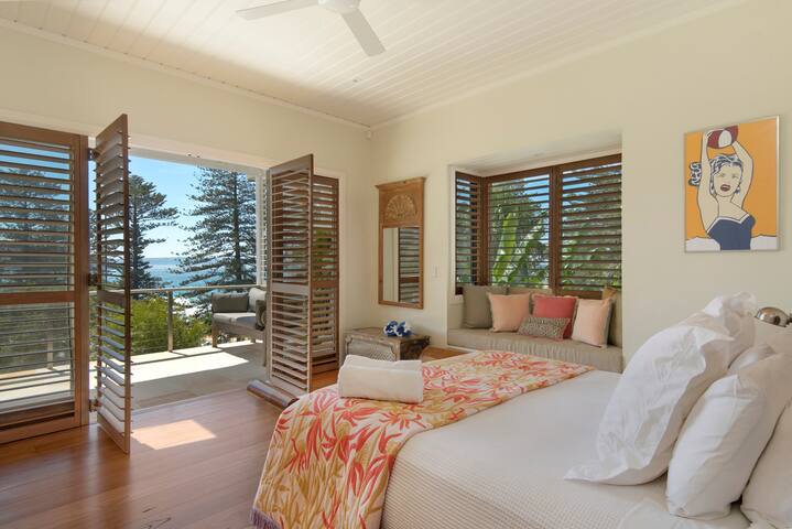 Carabella Palm Beach -Views-Pool-EasyWalk toBeach. gallery image 4