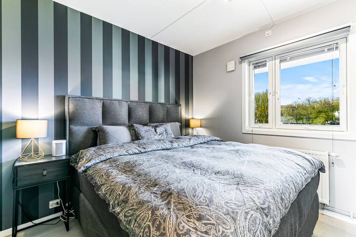 Exclusive apartment w/balcony and central location gallery image 5