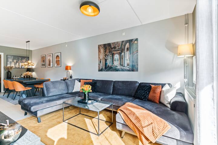 Exclusive apartment w/balcony and central location gallery image 3