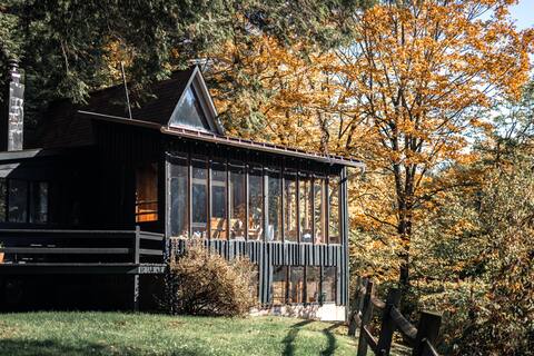 Creekside rustic-modern A-frame in the Catskills