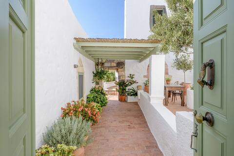 Villa Nikolaos, Chora, Patmos
