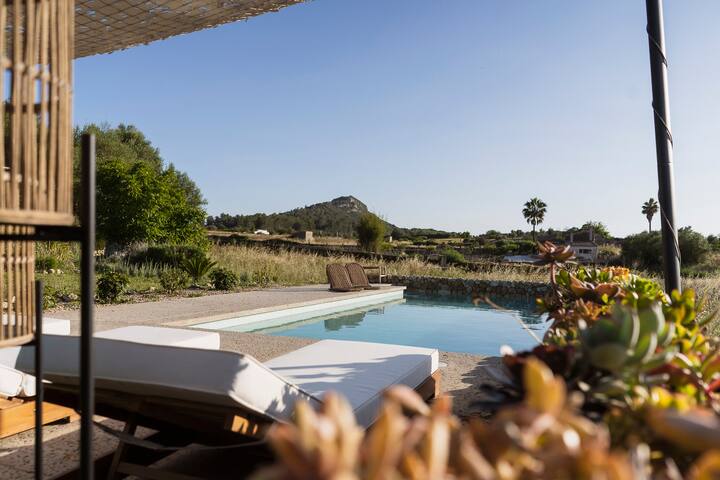 Luxury Eco Holiday Finca with 360° panoramic view gallery image 5