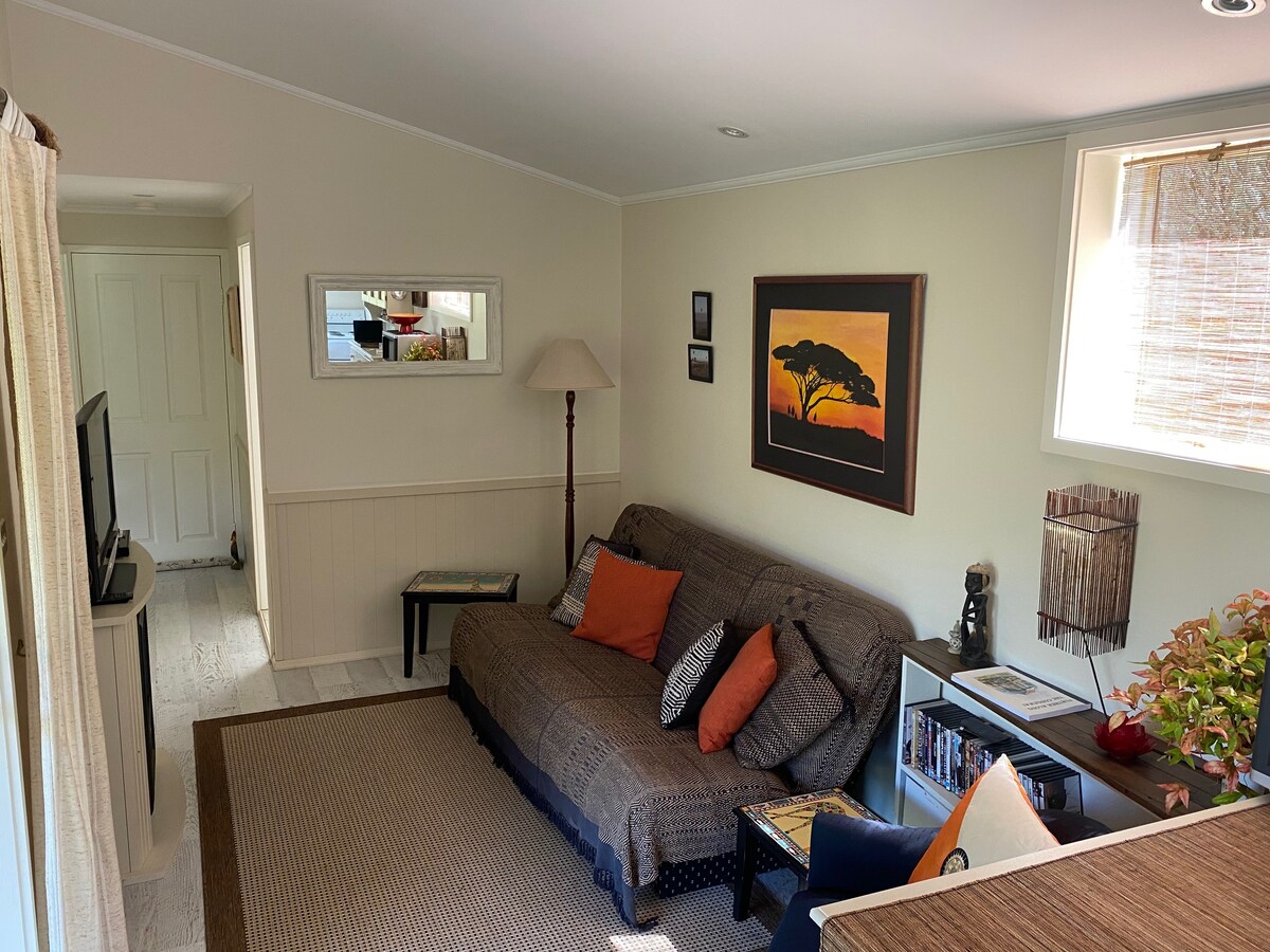 Successful Airbnb property: Hunter Valley - "Outta Range" Rural Cabin in Cessnock City Council