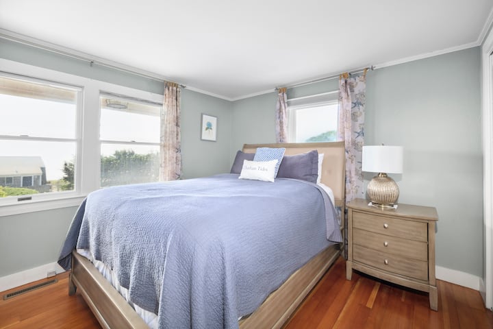 Chumba cha kulala cha ghorofa ya 1 na Kitanda cha Malkia