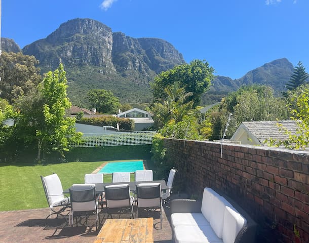 Kirstenbosch Hideaway