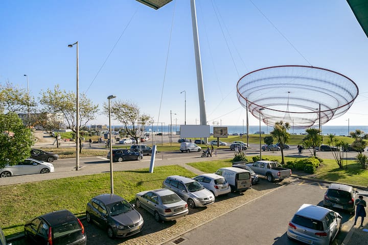 Luxury Living by the Sea: Matosinhos Marvel