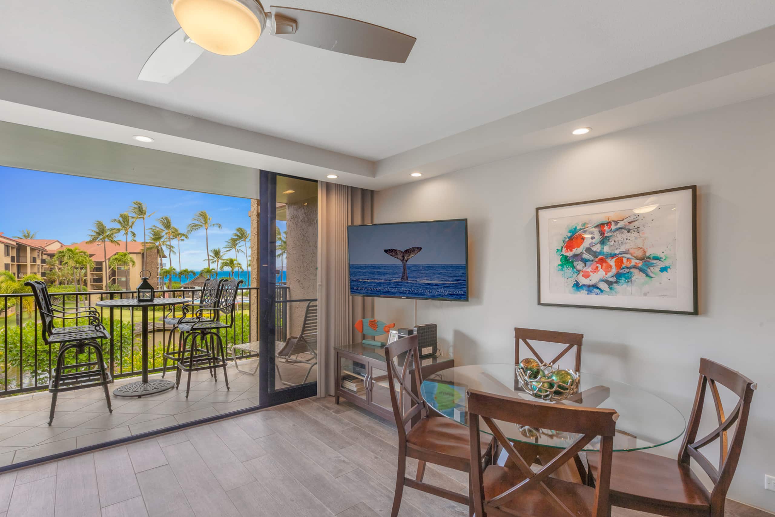 Condo in Lahaina · ★4.96 · 2 bedrooms · 3 beds · 2 baths - Image 24