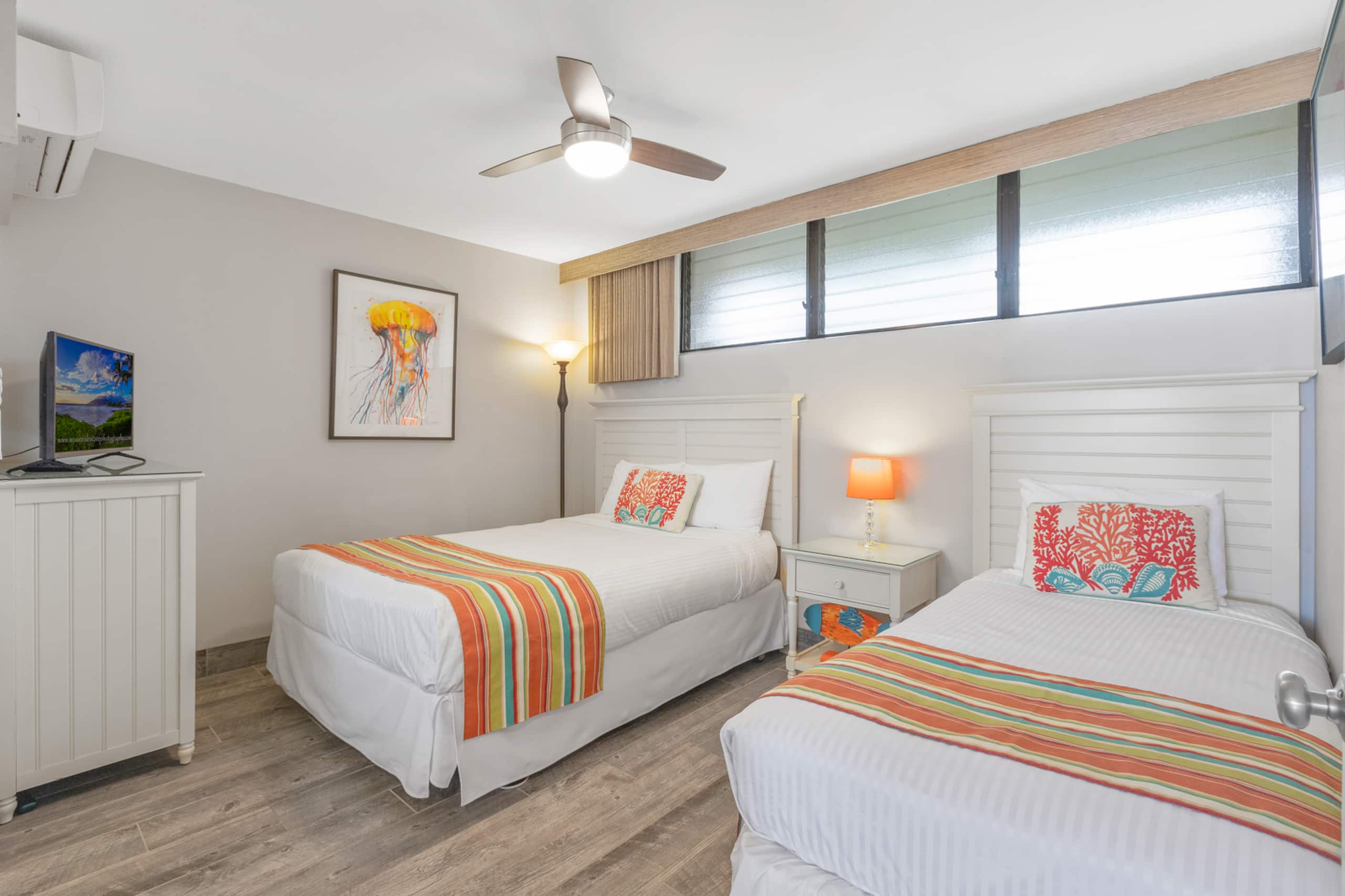 Condo in Lahaina · ★4.96 · 2 bedrooms · 3 beds · 2 baths - Image 13