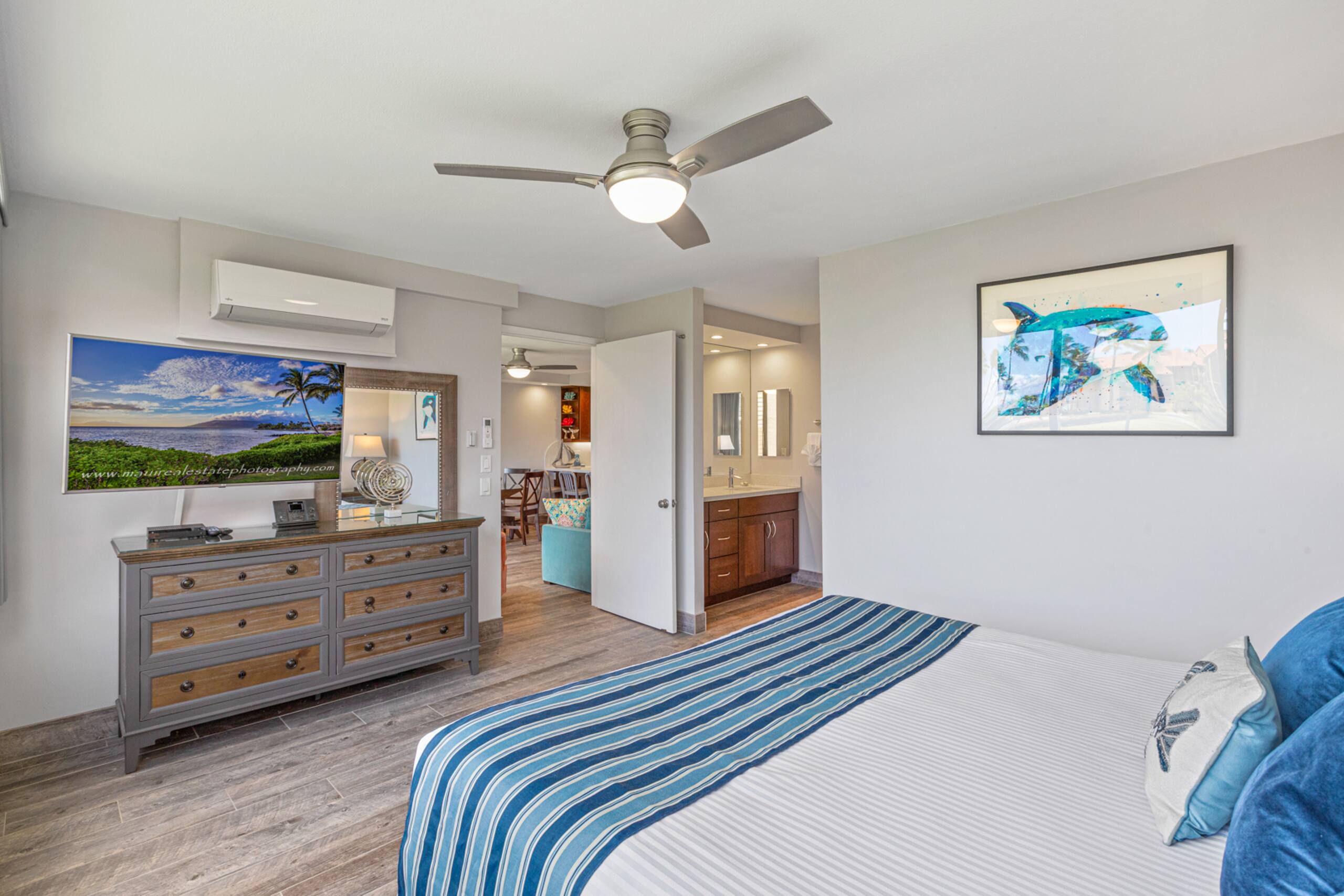 Condo in Lahaina · ★4.96 · 2 bedrooms · 3 beds · 2 baths - Image 22