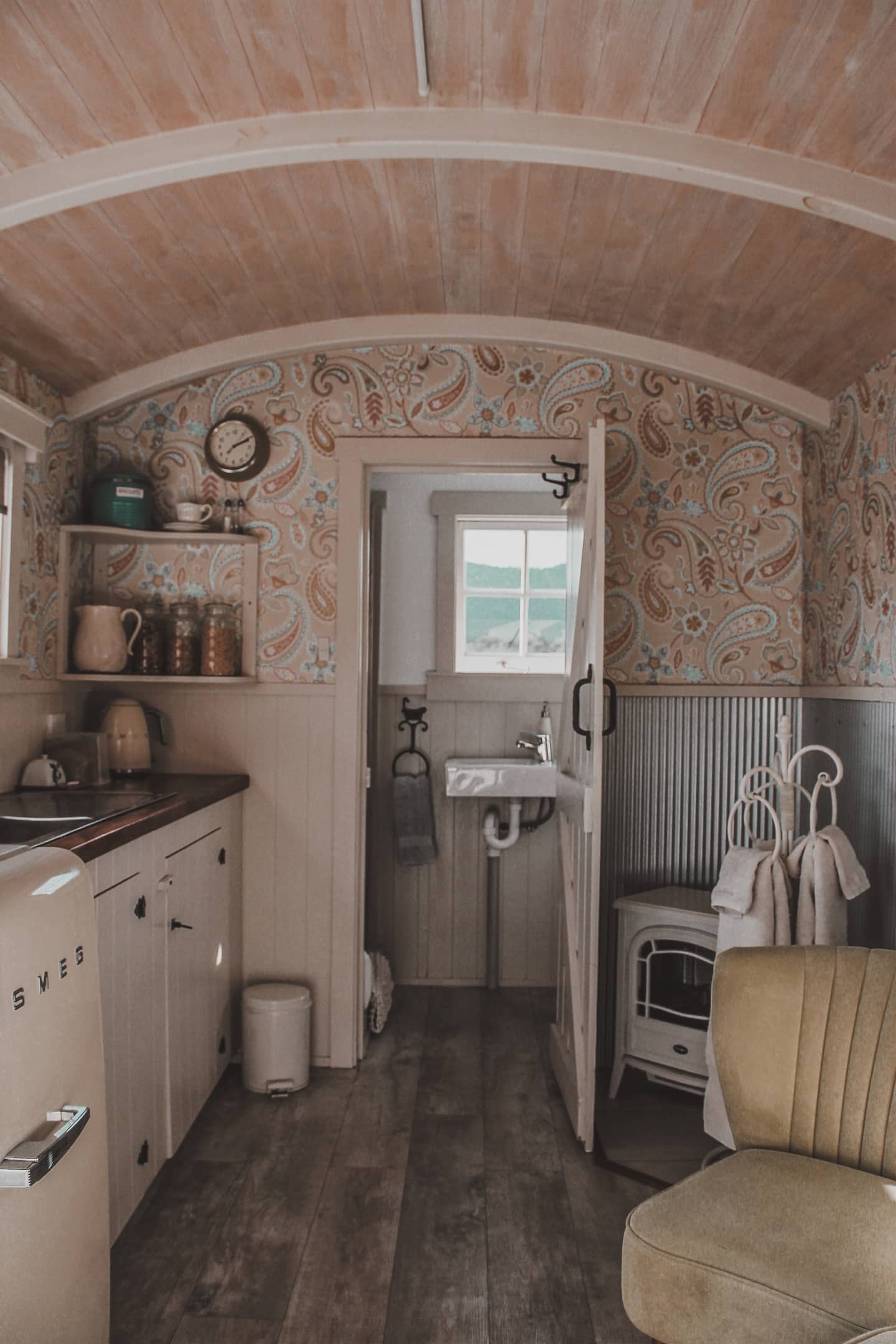 The Shepherds Hut With Farmland Views Fox Glacier 4
