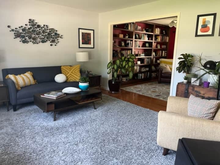 Family Home In Oxford - 이스라엘 타운쉽