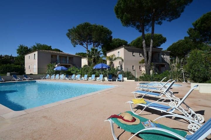Near Saint Tropez Piscine+parkg - Saint-Tropez