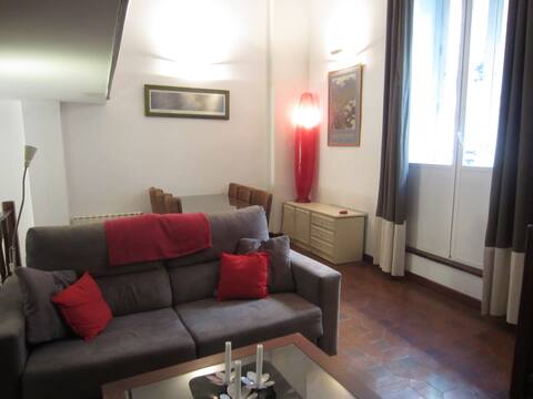 Duplex proximo a Palacio