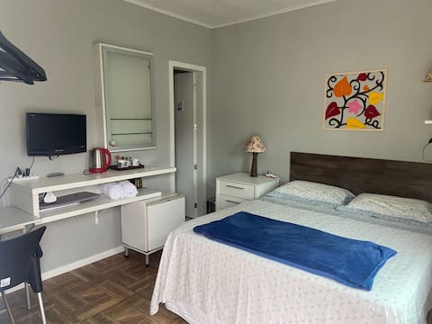 Cozy space, with suite and private kitchen
