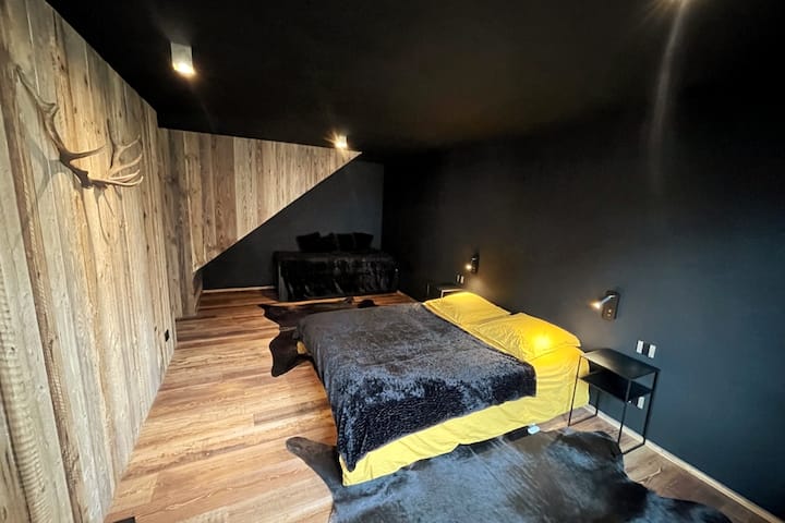 Chumba cha familia R0, Mashariki, kitanda 160, kitanda 80 +80