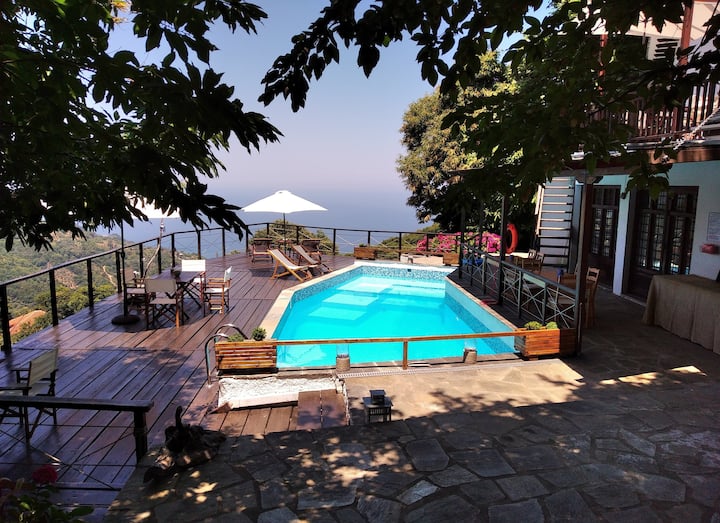 Villa En-Helion' Agios Ioannis Pelion (332295) - Villas for Rent in Anilio,  Greece - Airbnb