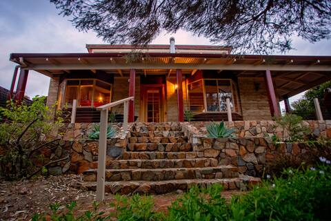 Ocean View Retreat -  Discounted long stays!