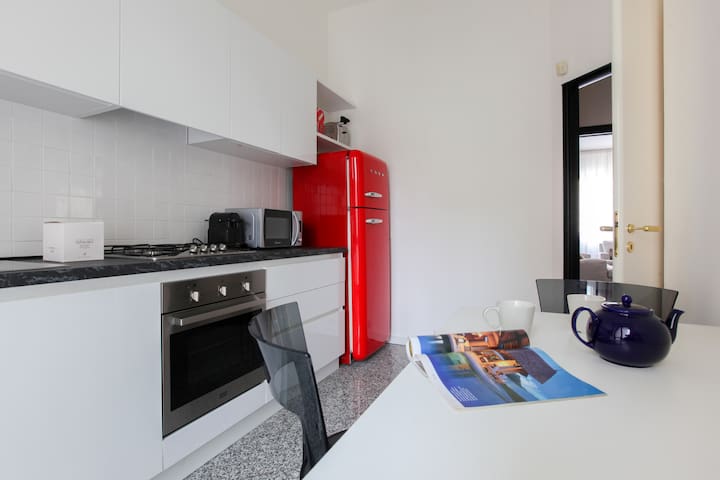 Porta Venezia, Luxe 3BR I Hacca Collection gallery image 4