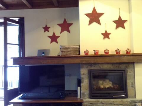 VAL DE RUDA,BLANHIBLAR, 5 PEOPLE, 2 BEDROOMS,