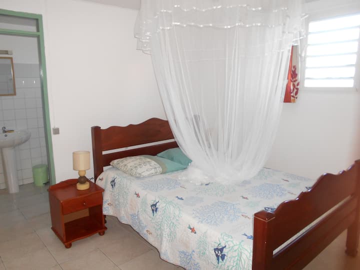 bedroom 2 and its bathroom
