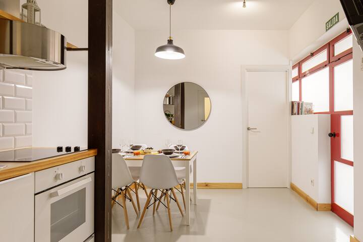 Peaceful Apartment close to Plaza Mayor gallery image 4