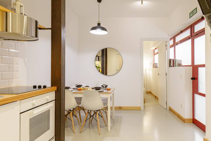 Peaceful Apartment close to Plaza Mayor gallery image 2