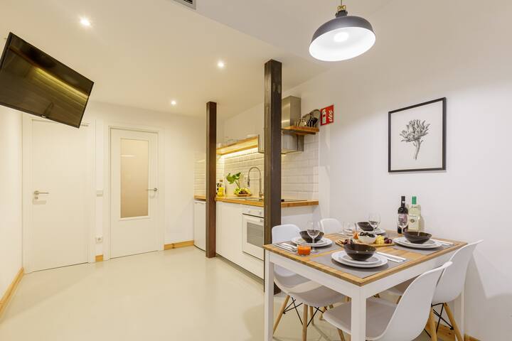 Peaceful Apartment close to Plaza Mayor gallery image 3