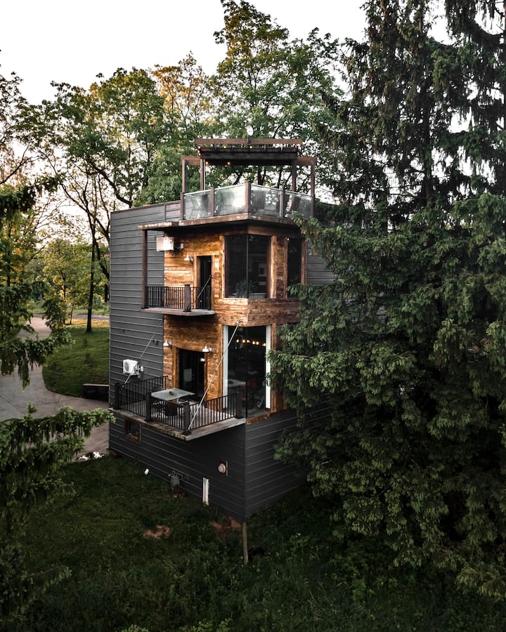 Orchard House- Treebox