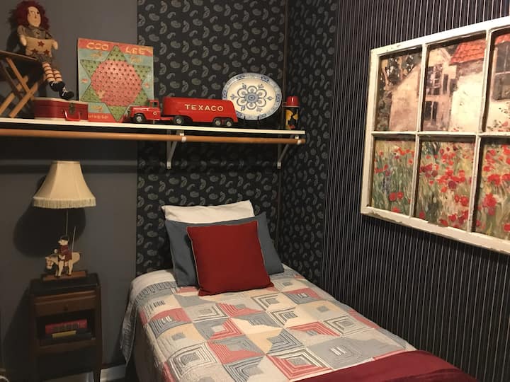 Twin bed in small bedroom