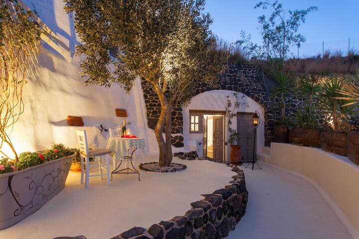 Spacious Luxury Private Villa – Pool – Ocean Views gallery image 3