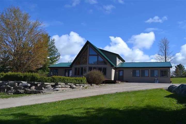 Lake Charlevoix View- 10 Acre  Private Retreat