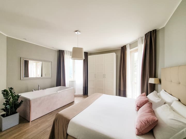 Two-room apartment with a breathtaking view and NIDO Jacuzzi