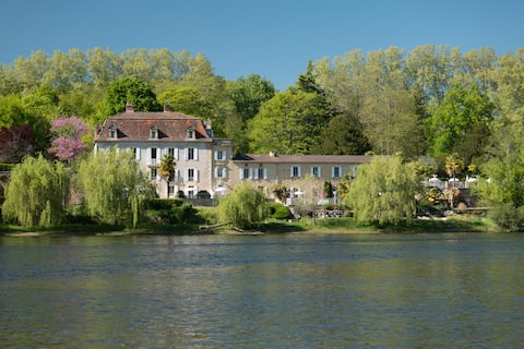 Holiday home Bergerac on the Dordogne river.