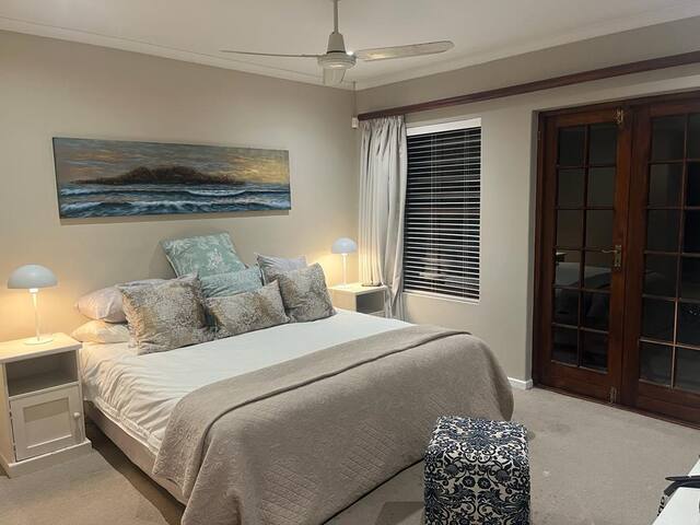 Perfect family home Blouberg gallery image 4