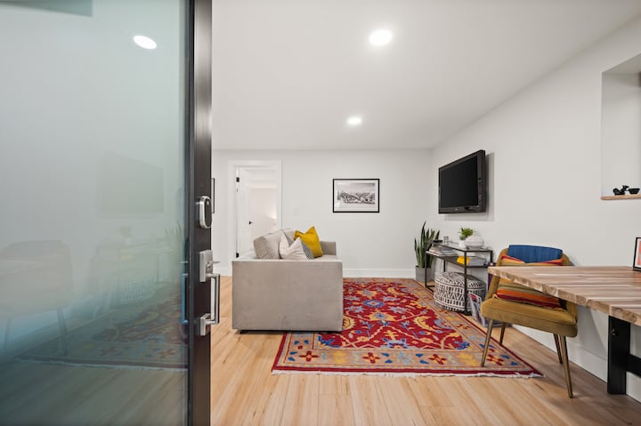 Cozy Modern Basecamp For Your Epic Adventures - Utah