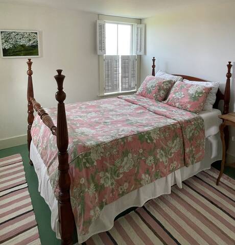 Sea Breeze Inlet Cottage, 3 Room Suite gallery image 3
