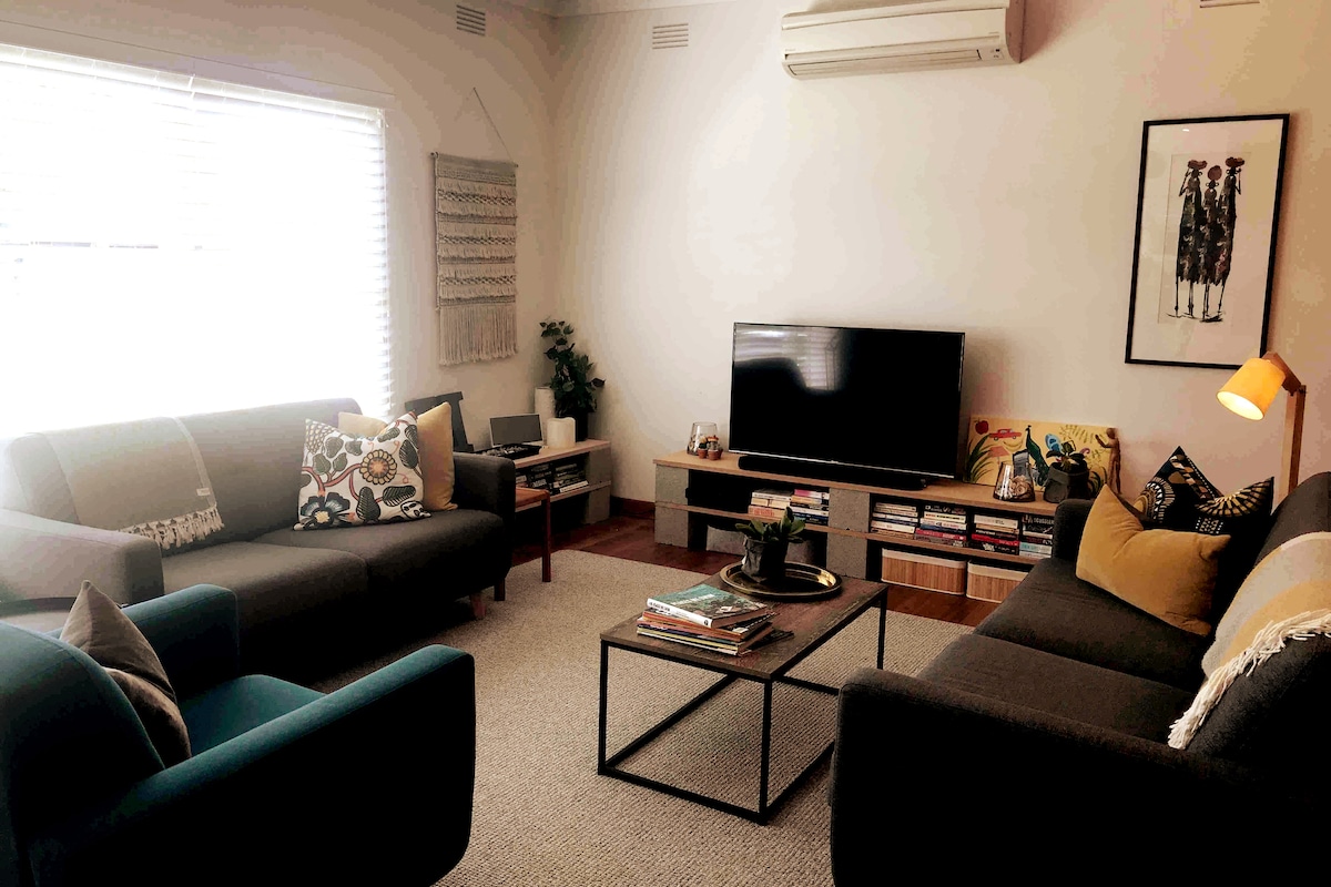 Top Airbnb: Cosy Retro in Old Torquay à Torquay