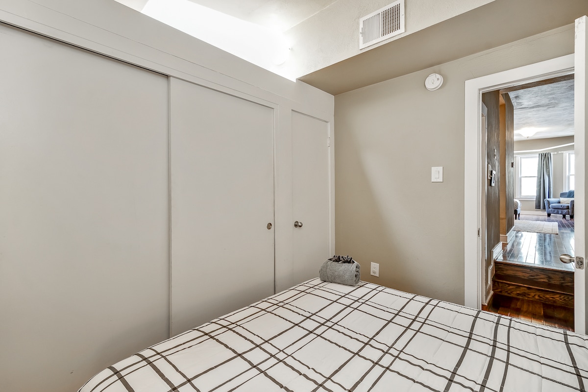 Old City Apt