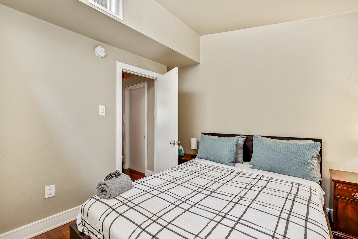 Old City Apt