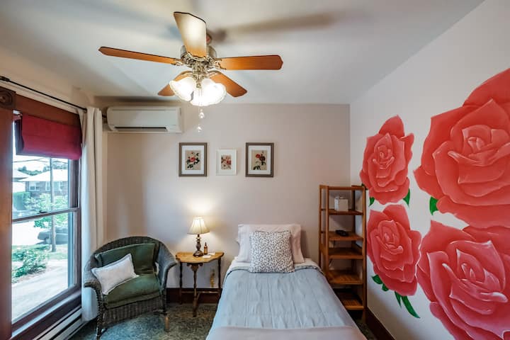 غرفة الورود - سرير مزدوج